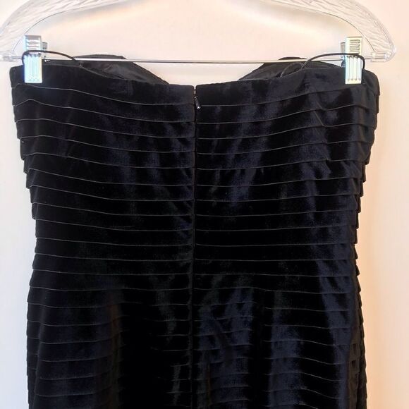 Carmen Marc Valvo Black Velvet Mermaid Gown sz 10 - Picture 4 of 9